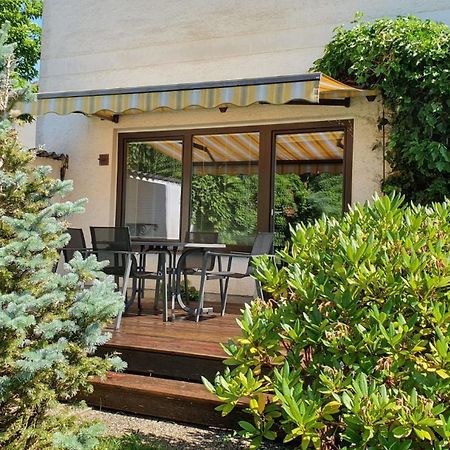 קירכברג אם וקסל Gasthof Gruener Baum מראה חיצוני תמונה