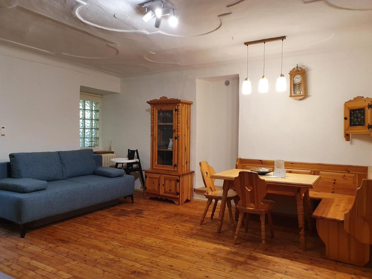 קירכברג אם וקסל Gasthof Gruener Baum מראה חיצוני תמונה