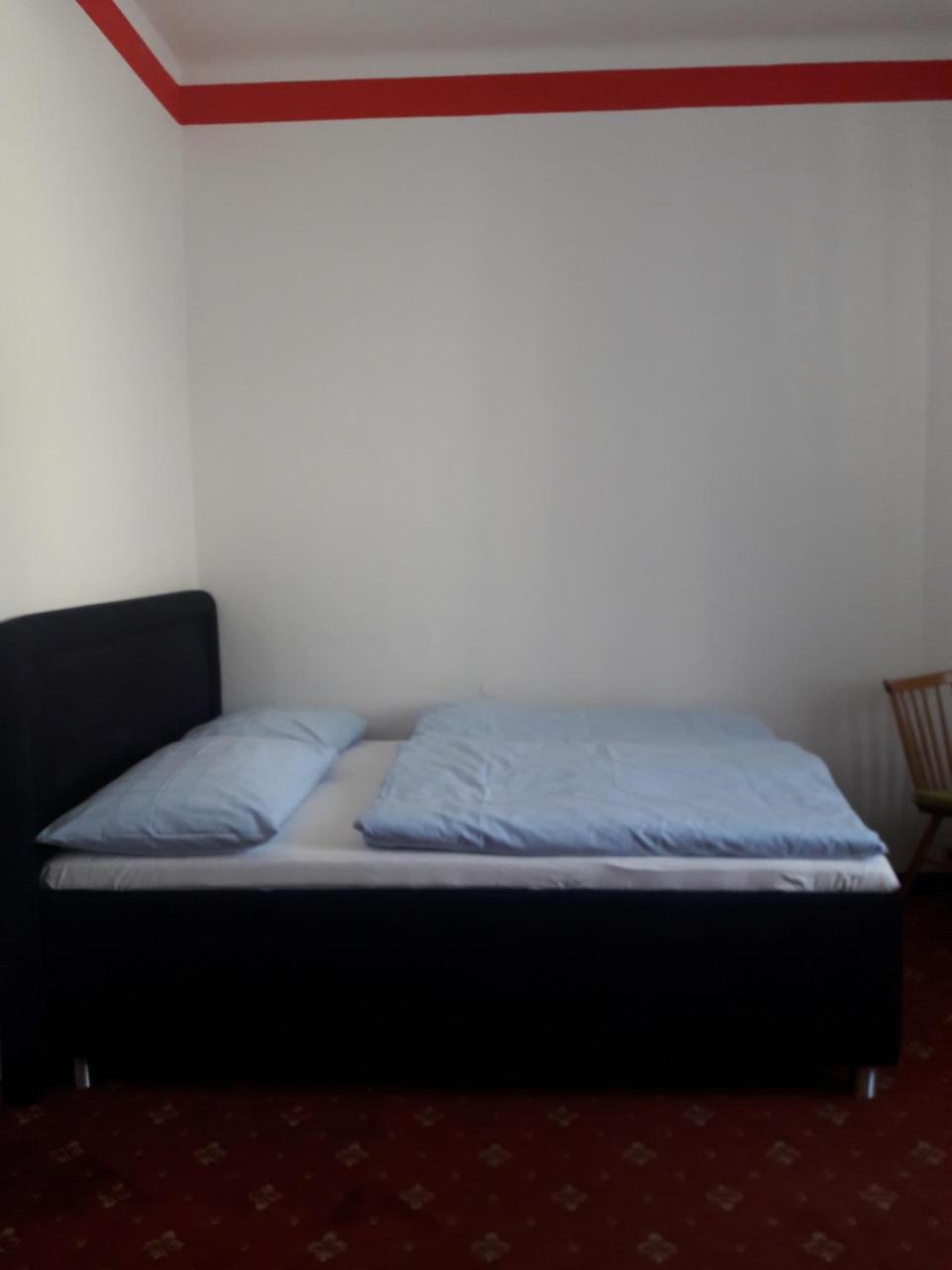 קירכברג אם וקסל Gasthof Gruener Baum מראה חיצוני תמונה